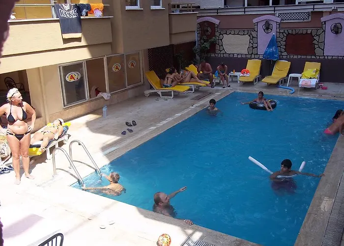 Hotel Kleopatra Alis 3*