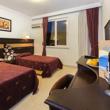 فندق Kleopatra Alis 3*