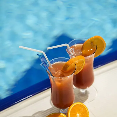 Отель Kleopatra Alis