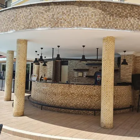 Kleopatra Alis Hotel