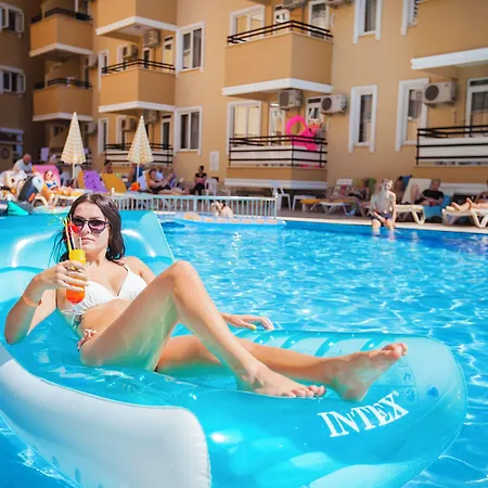 Kleopatra Alis 3* Alanya