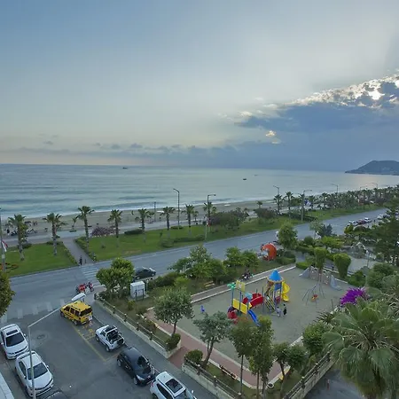 Kleopatra Alis アランヤ