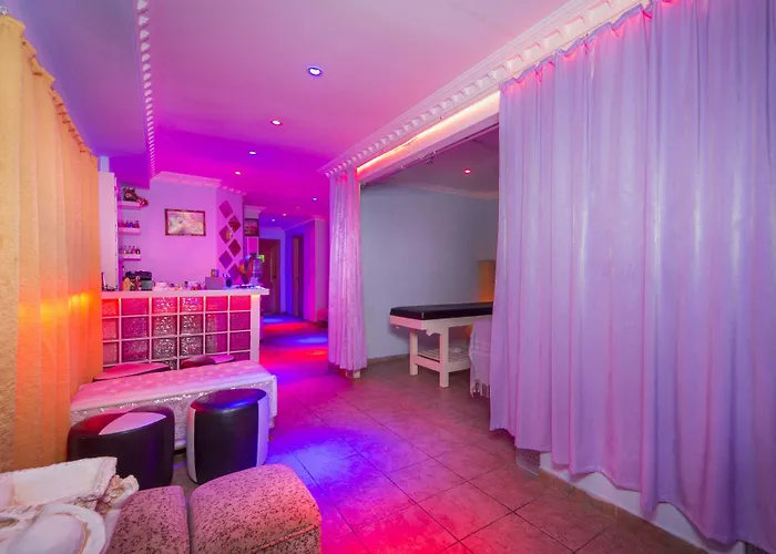 فندق Kleopatra Alis 3*
