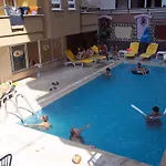 Hotel Kleopatra Alis 3*